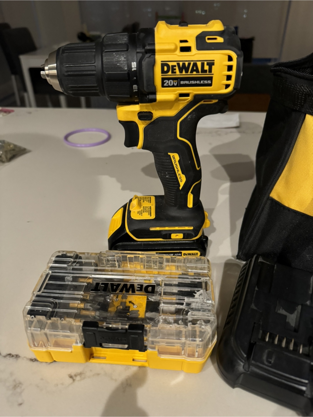 DeWalt 20V Brushless Drill Kit - photo 2