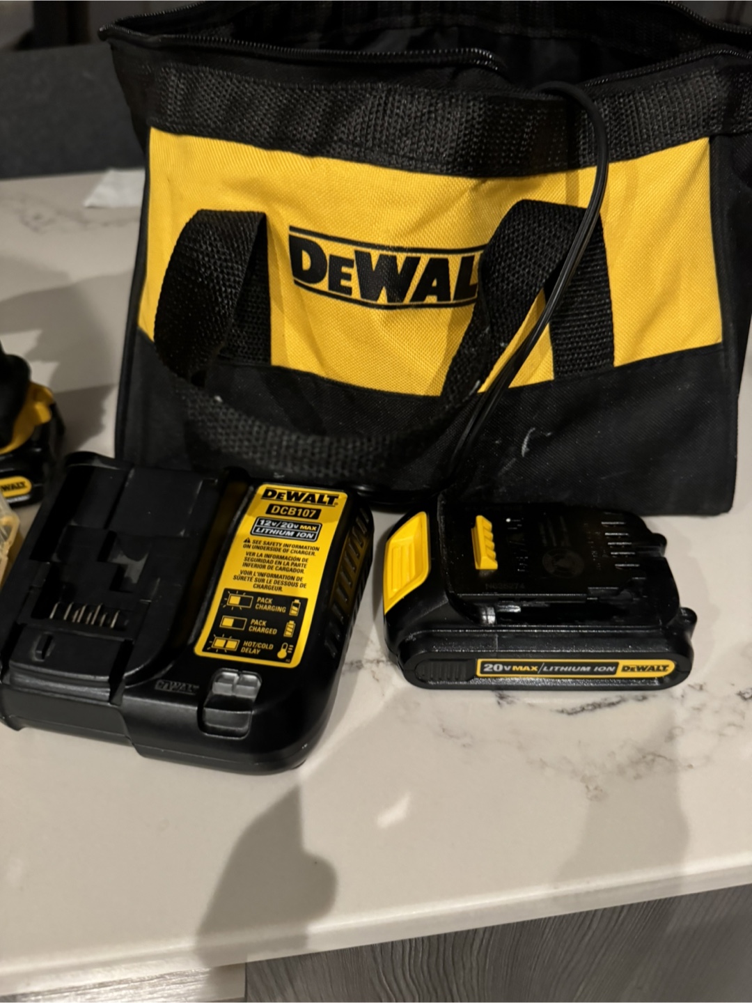 DeWalt 20V Brushless Drill Kit - photo 3