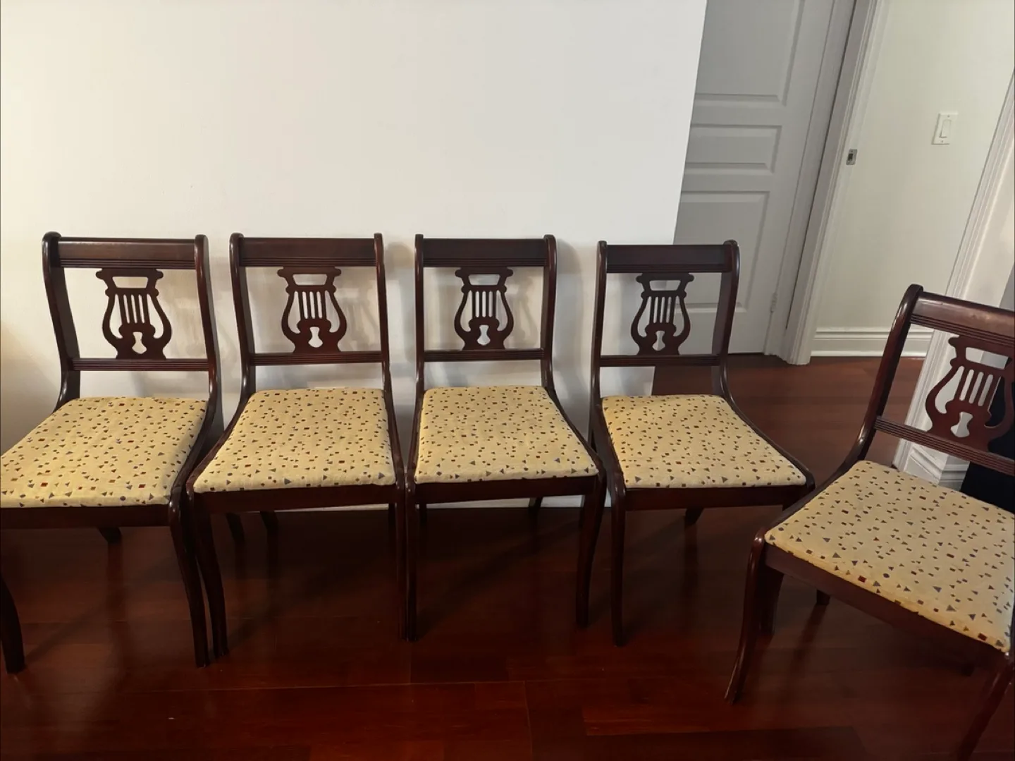 Set of 5 Antique Mahogany Lyre Back Chairs thumbnail