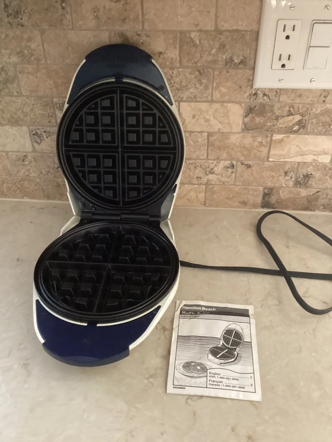 LIKE NEW PROCTOR SILEX WAFFLE MAKER thumbnail