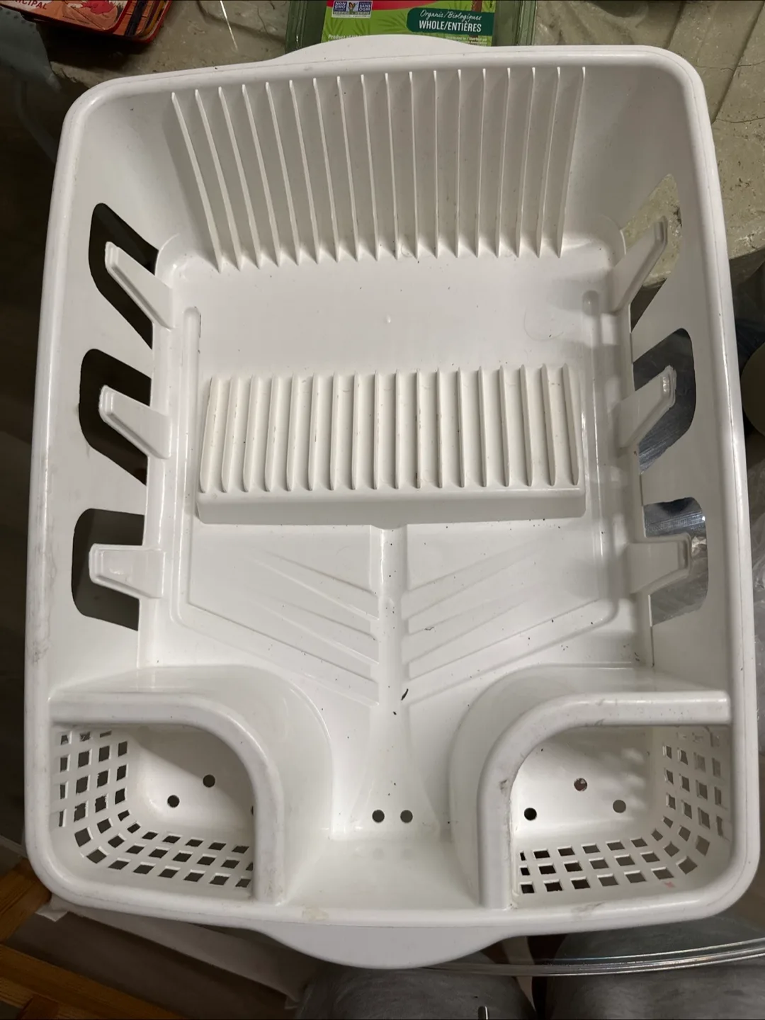 White Plastic Dish Rack thumbnail