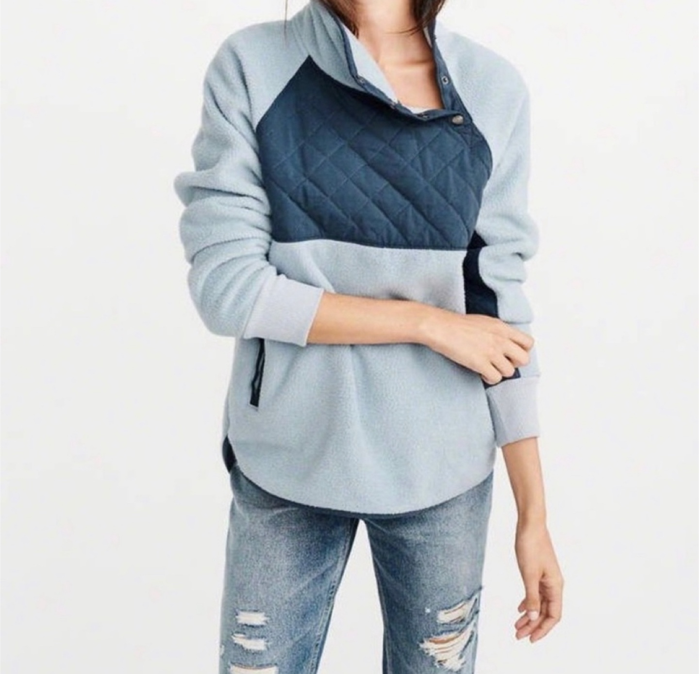 Abercrombie & Fitch Asymmetrical Fleece Snap Pullover - Small