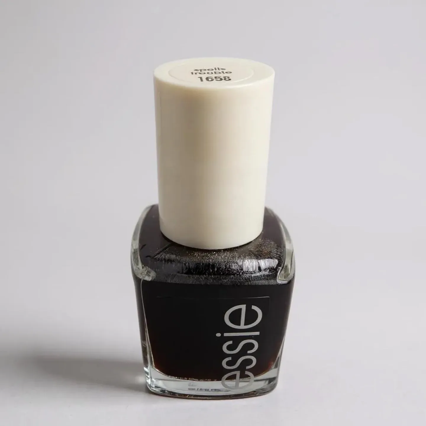 Essie Nail Polish - Spells Trouble (1658) – Halloween image indicator(3)