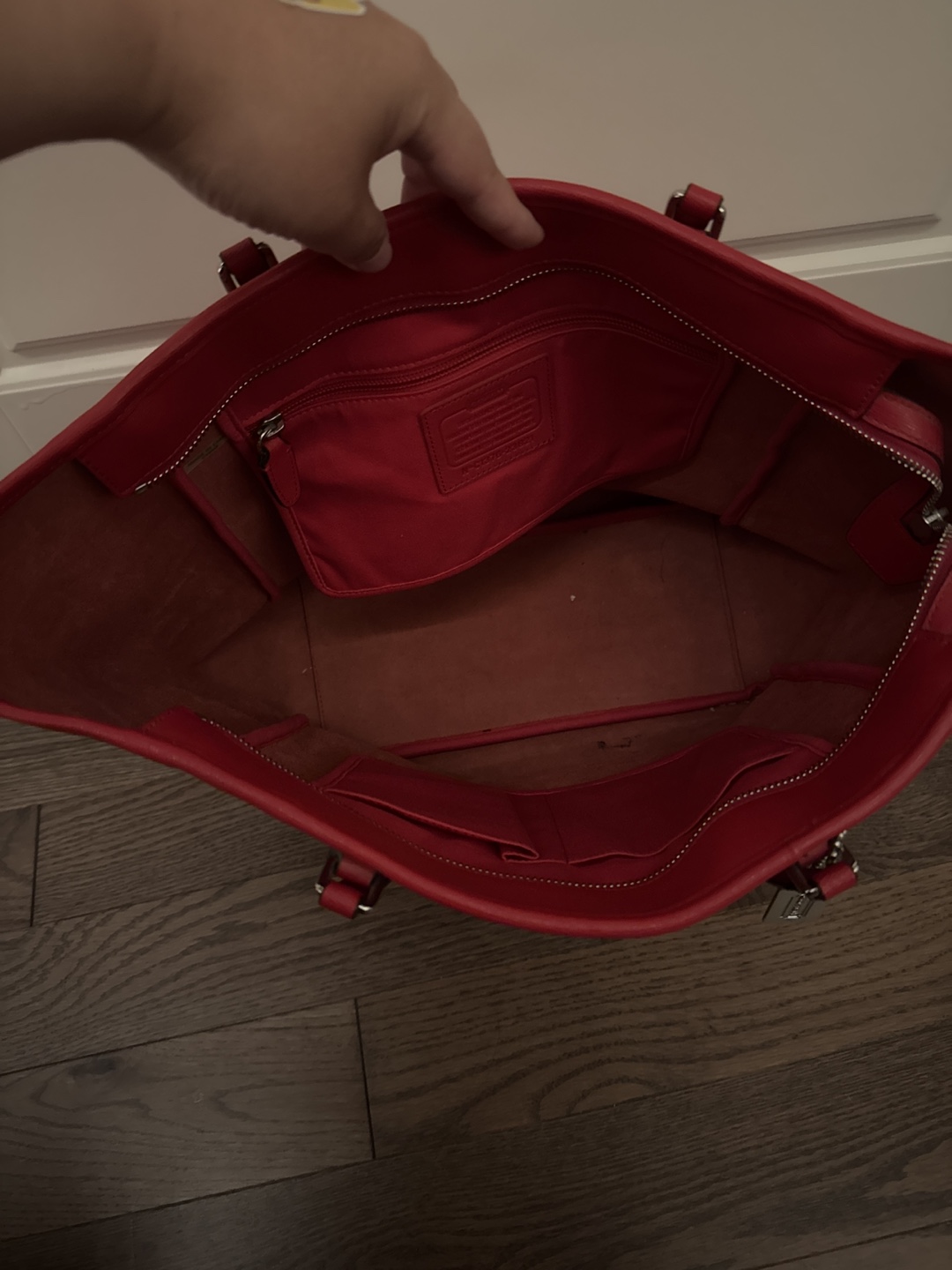 Coach Red Leather Tote Bag - photo 2