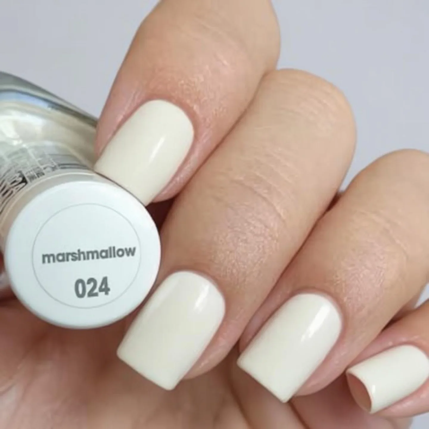 Essie Nail Polish Bundle - 5 Colors image indicator(4)