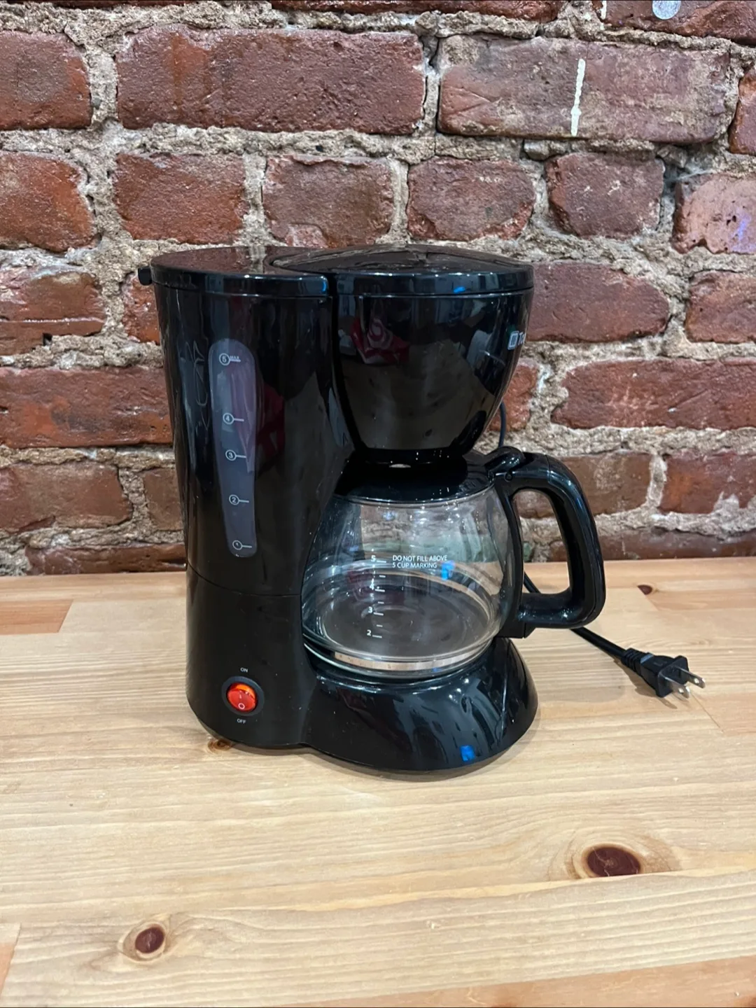 Toastmaster Coffee Maker - Black thumbnail