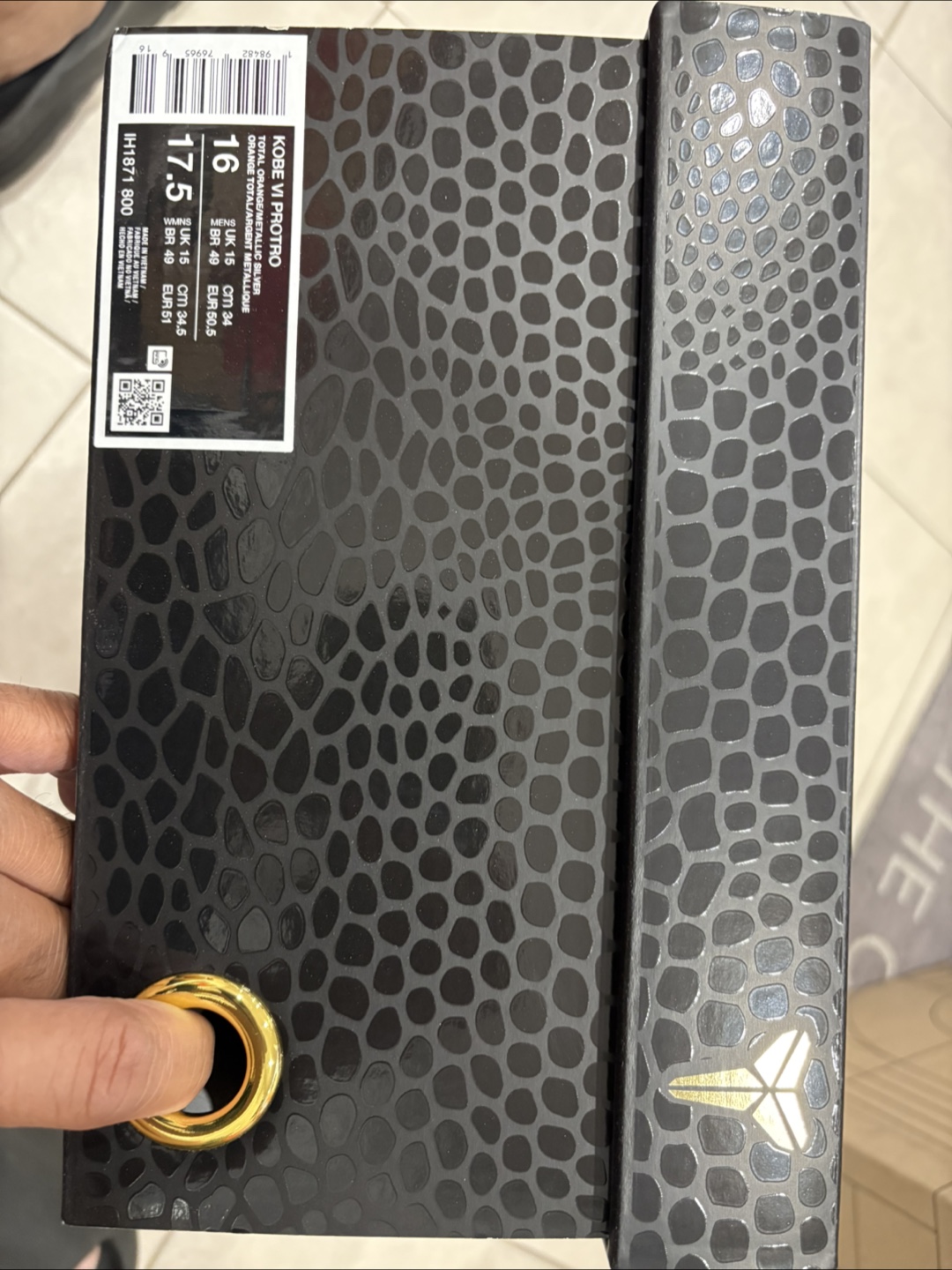 Size 16 (Sold) and size 11 Kobe total orange $400 each - photo 2