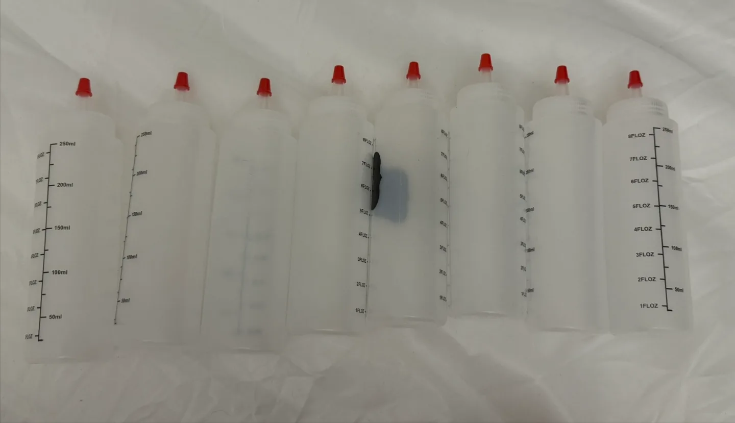 Squeeze Bottles - 250ml / 8 fl oz thumbnail