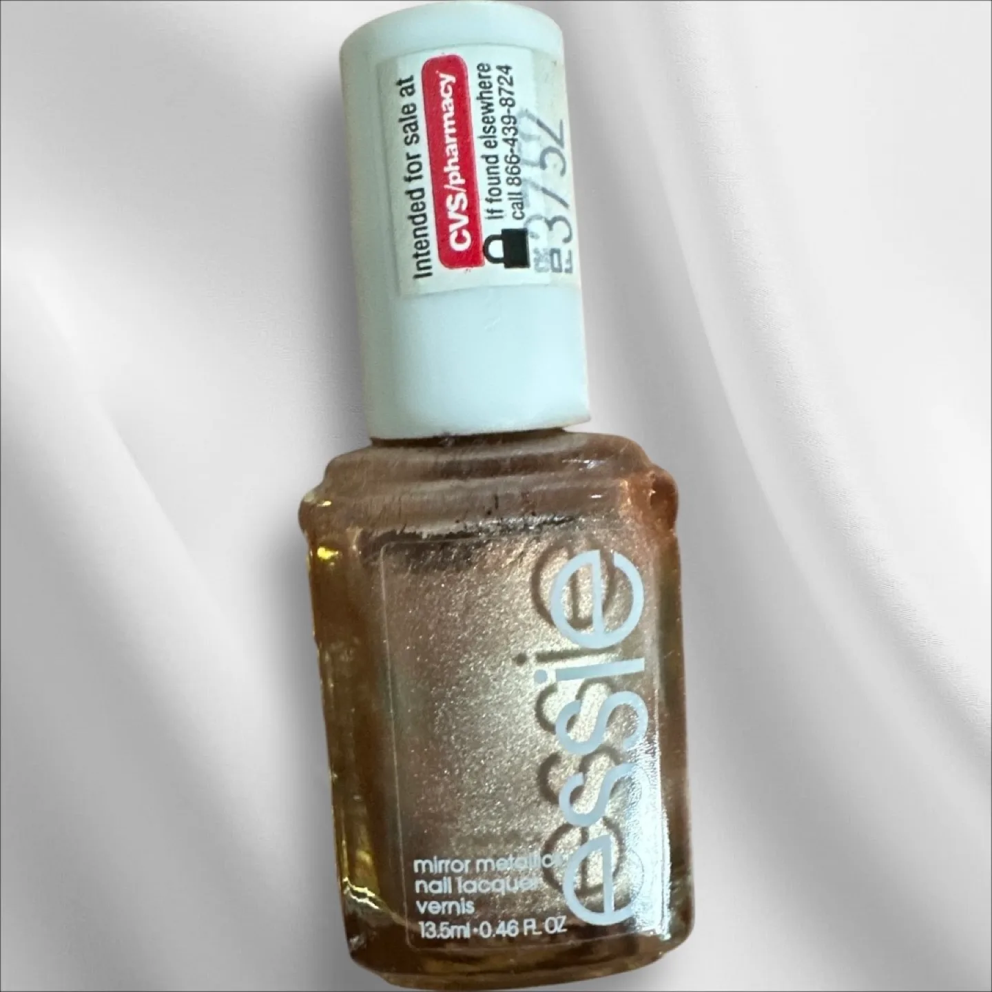 Essie Mirror Metallics Nail Polish - Penny Talk 942 image indicator(2)
