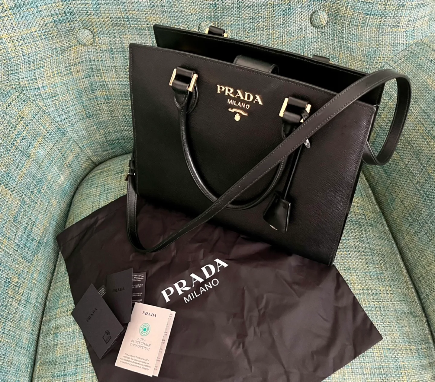 Prada bag thumbnail