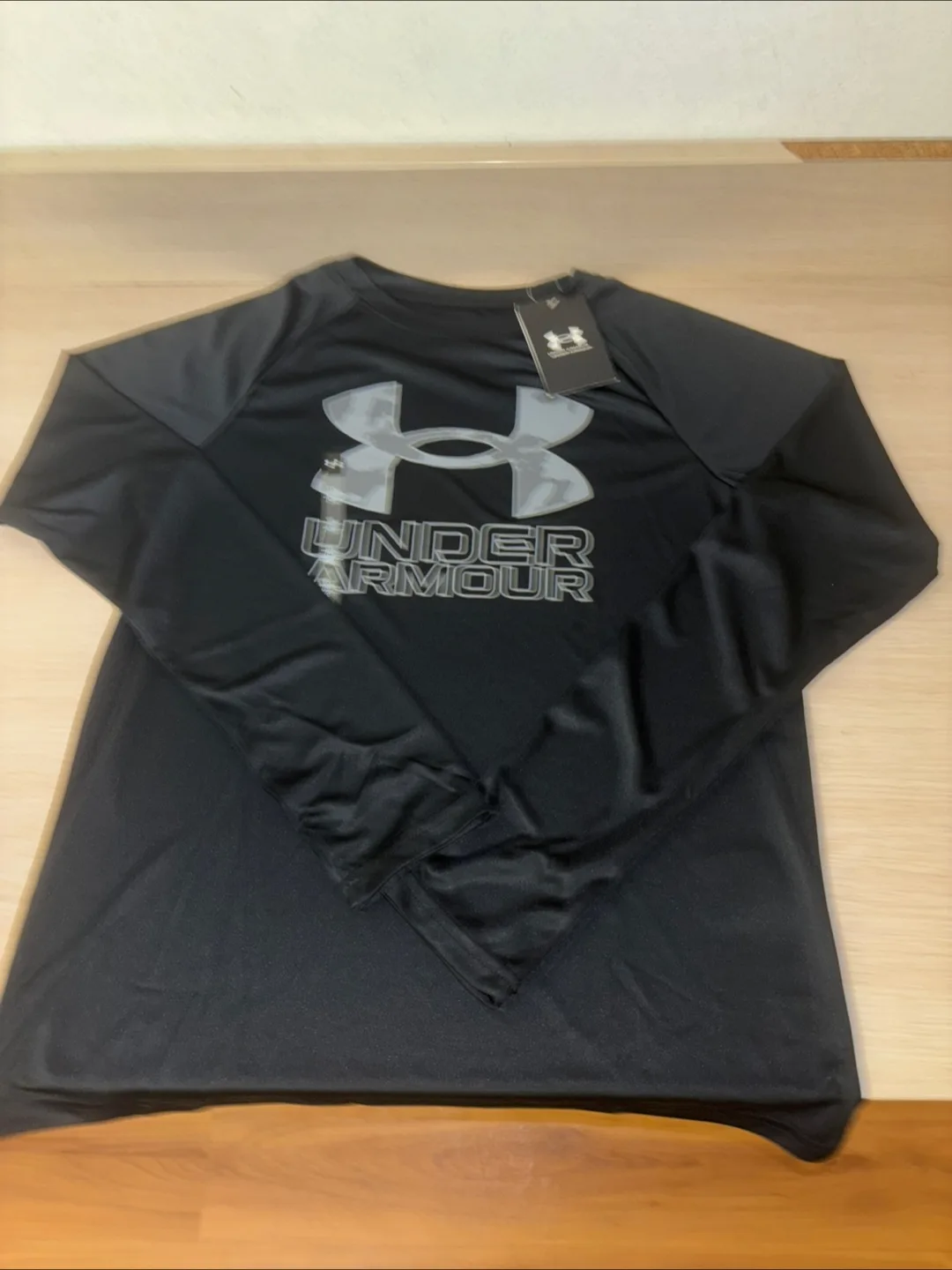 Under Armour Youth Long Sleeve Shirt - YL image indicator(6)
