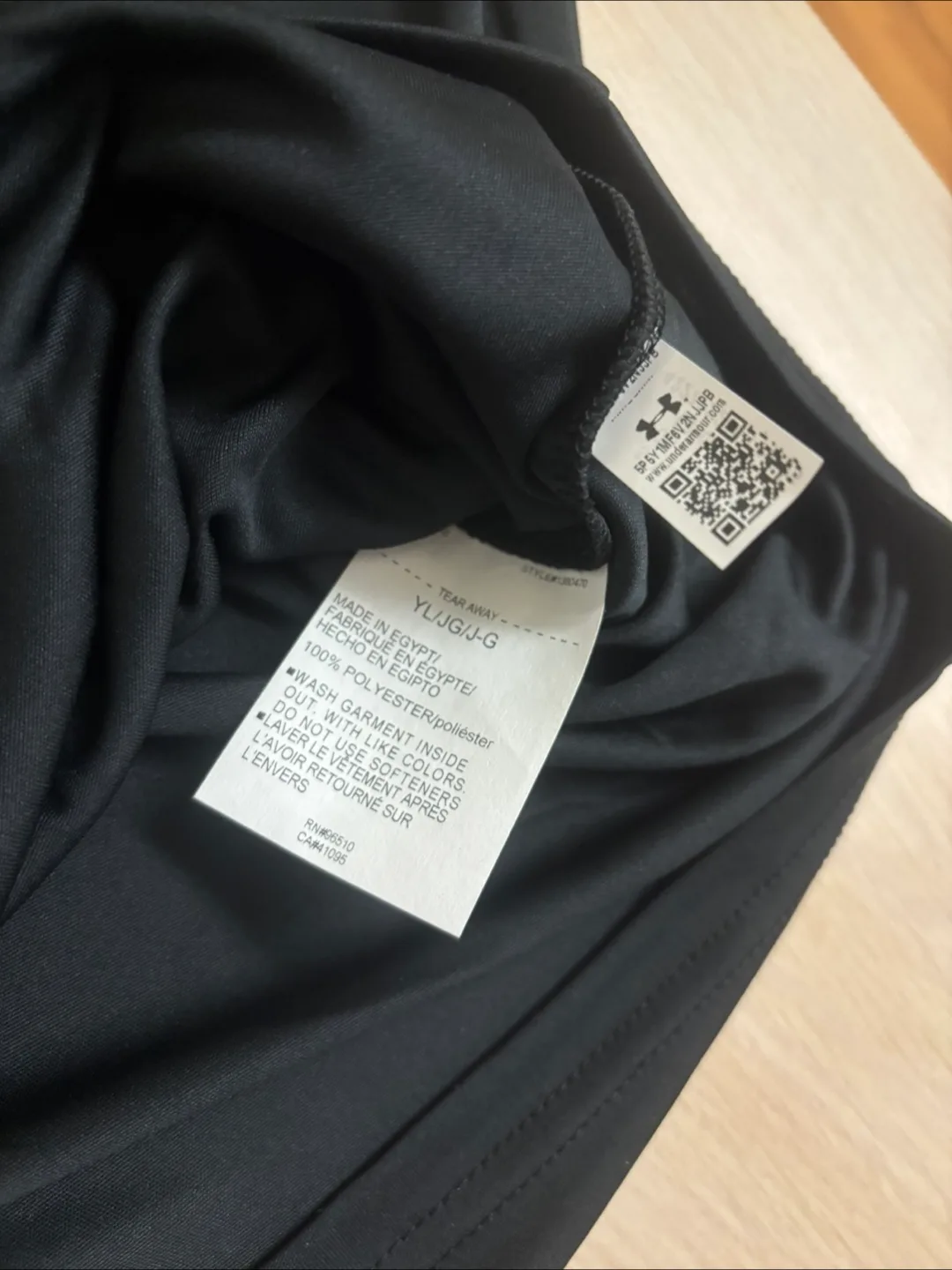 Under Armour Youth Long Sleeve Shirt - YL image indicator(8)