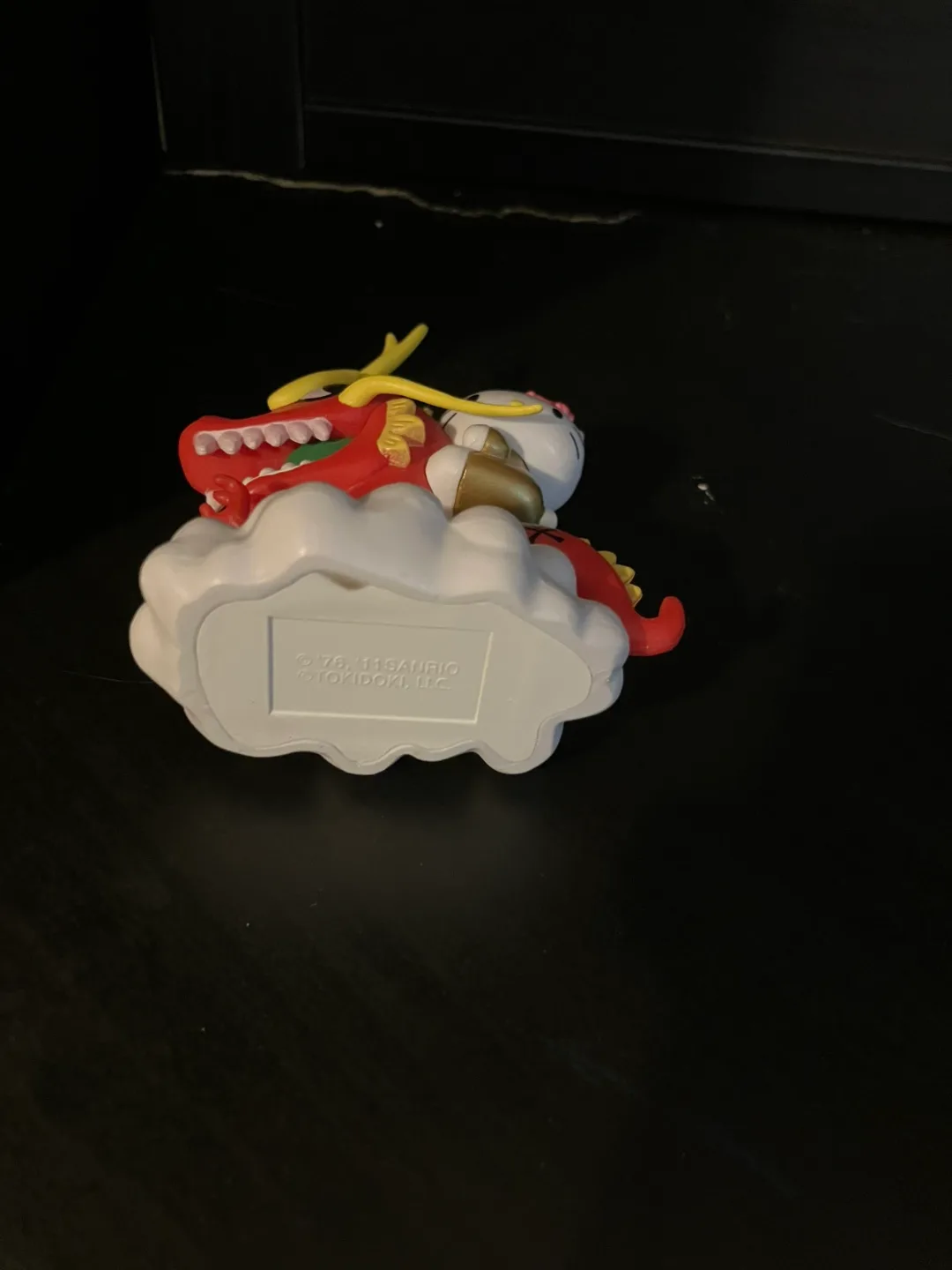 Rare Hello Kitty 7-11 x Sanrio x Tokidoki dragon figure image indicator(3)
