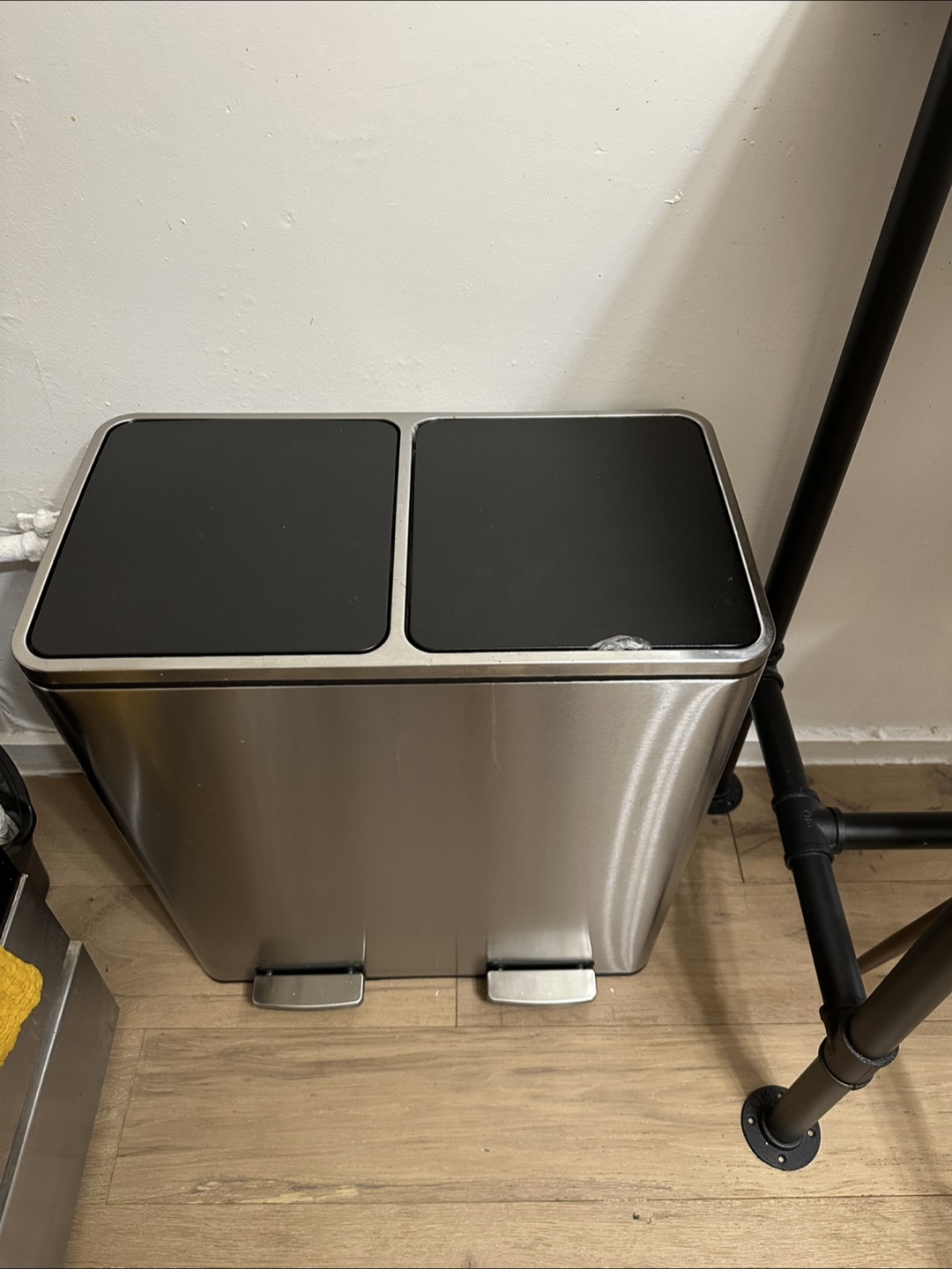 Dual Compartment Trash Can