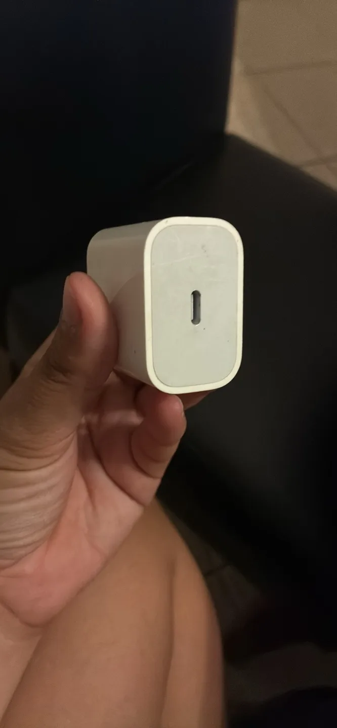 Apple Charger thumbnail
