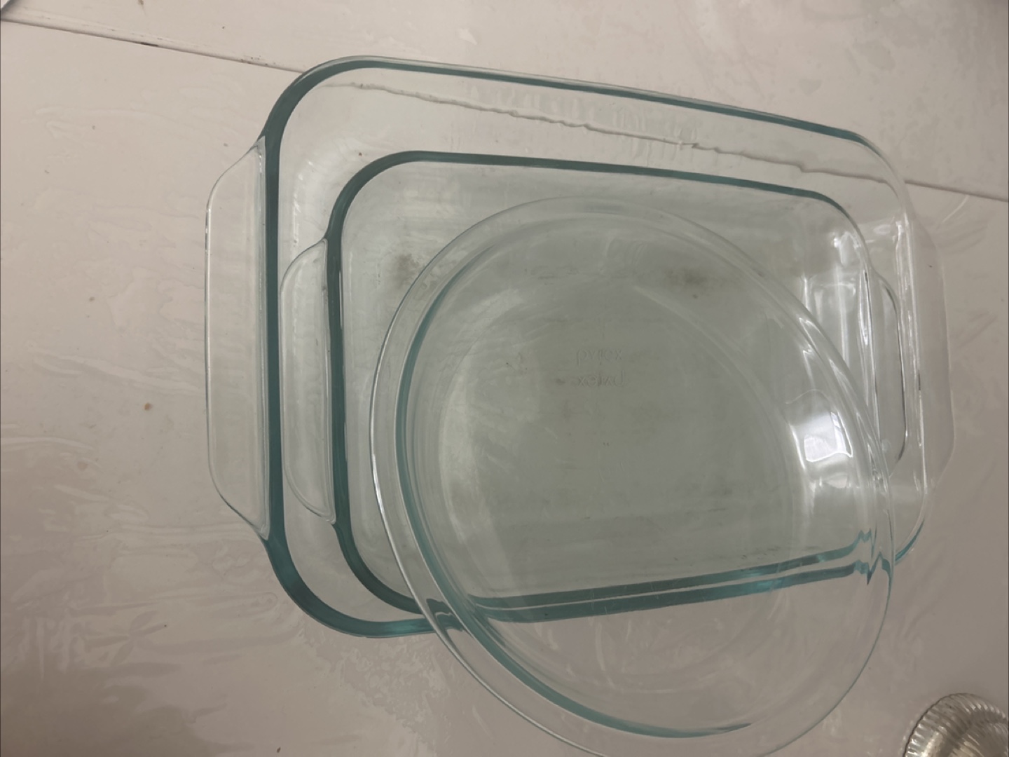 Pyrex Glass Baking Dishes Set