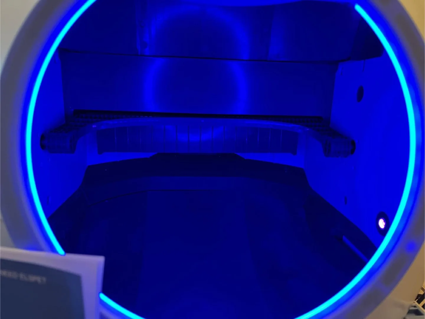 Elspet Smart Cat Litter Box $300FIRM image indicator(3)