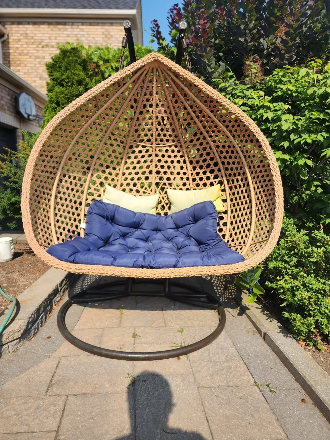 Huge rattan  double egg hanging chair $250 FIRM image indicator(4)