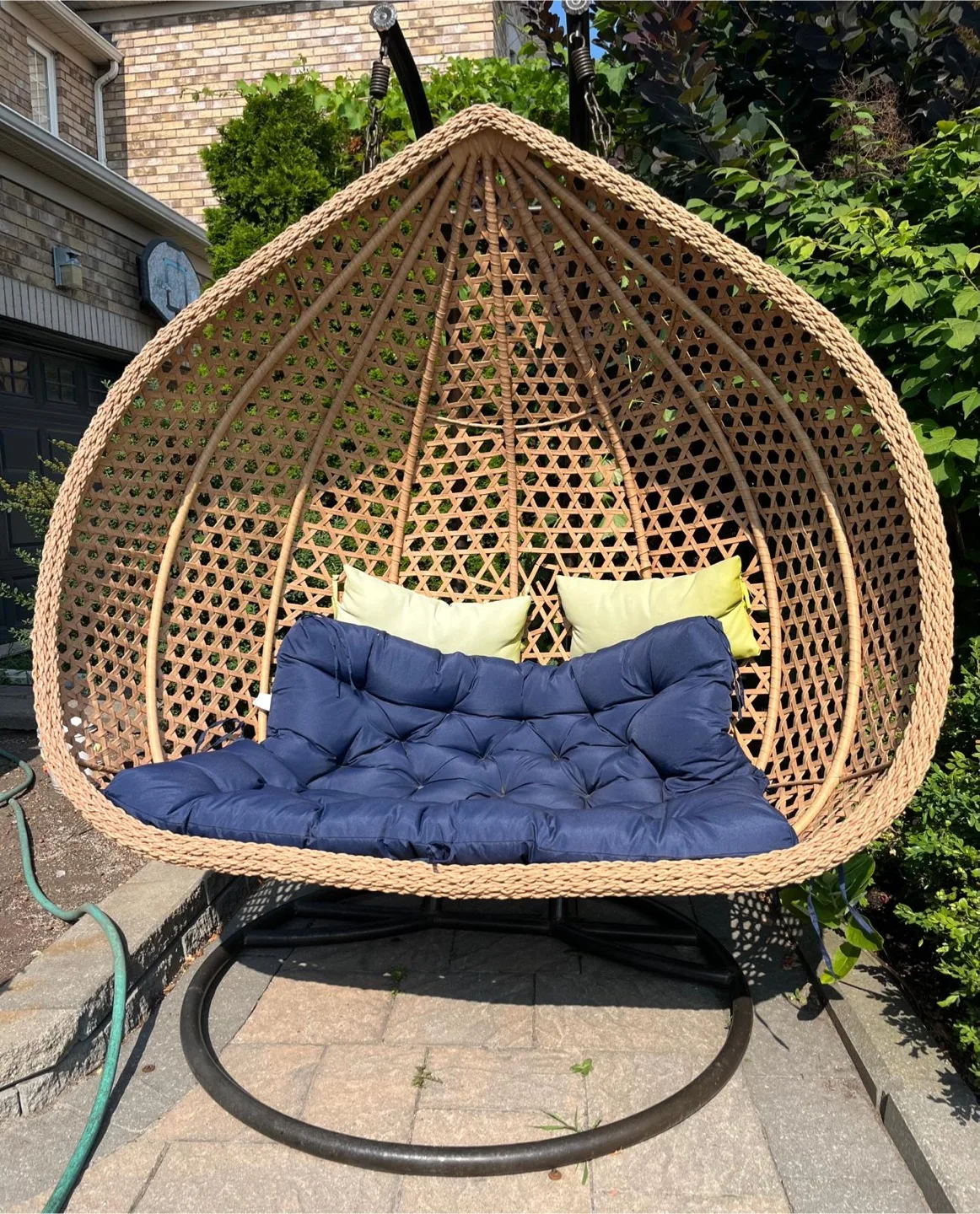Huge rattan  double egg hanging chair $250 FIRM image indicator(2)