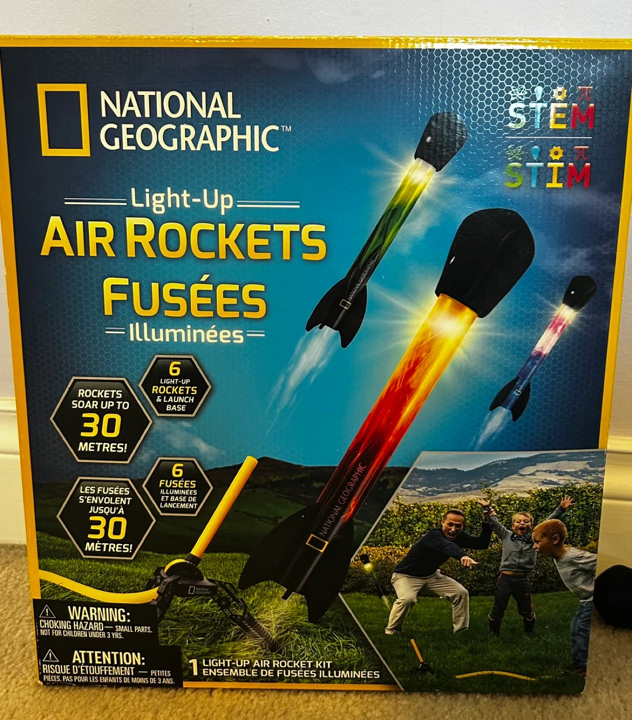 National Geographic Light-Up Air Rockets thumbnail