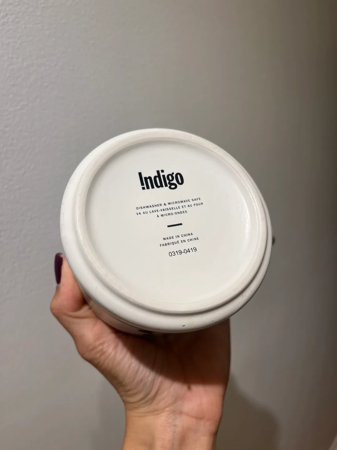 Indigo Initial B Mug - White with Blue Interior image indicator(4)