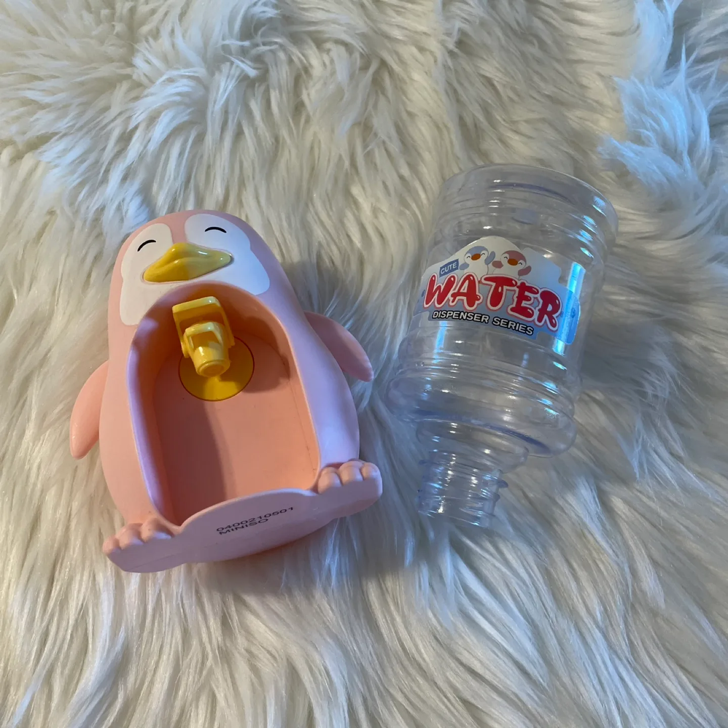 Cute Penguin Water Dispenser Series image indicator(3)