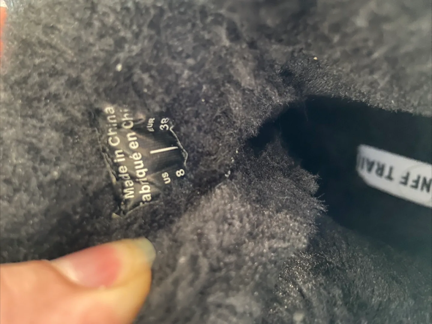 Banff Trail Black Winter Boots - Size 8 image indicator(5)