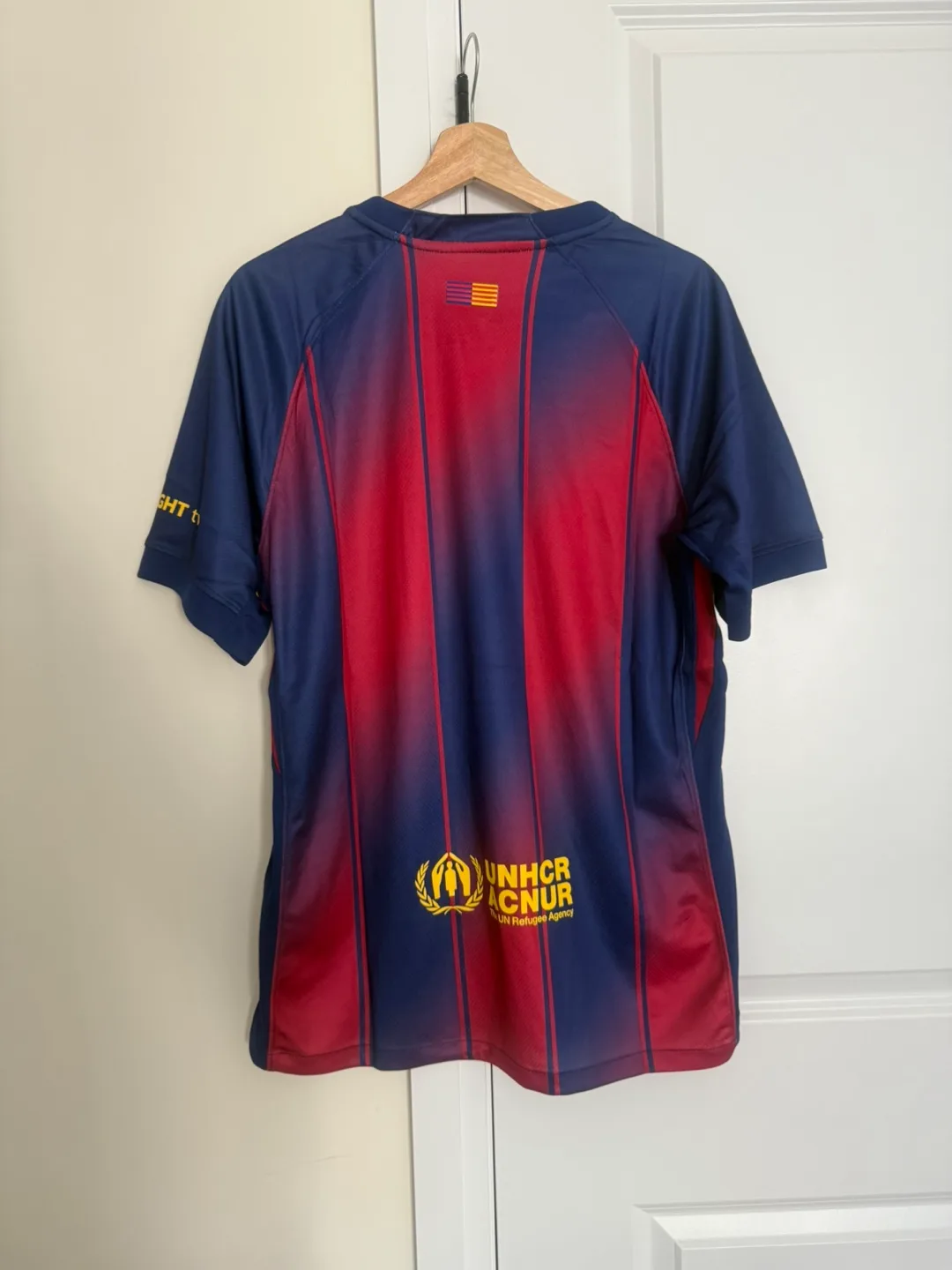BNWT L New Season Barcelona 25/26 Jersey image indicator(5)