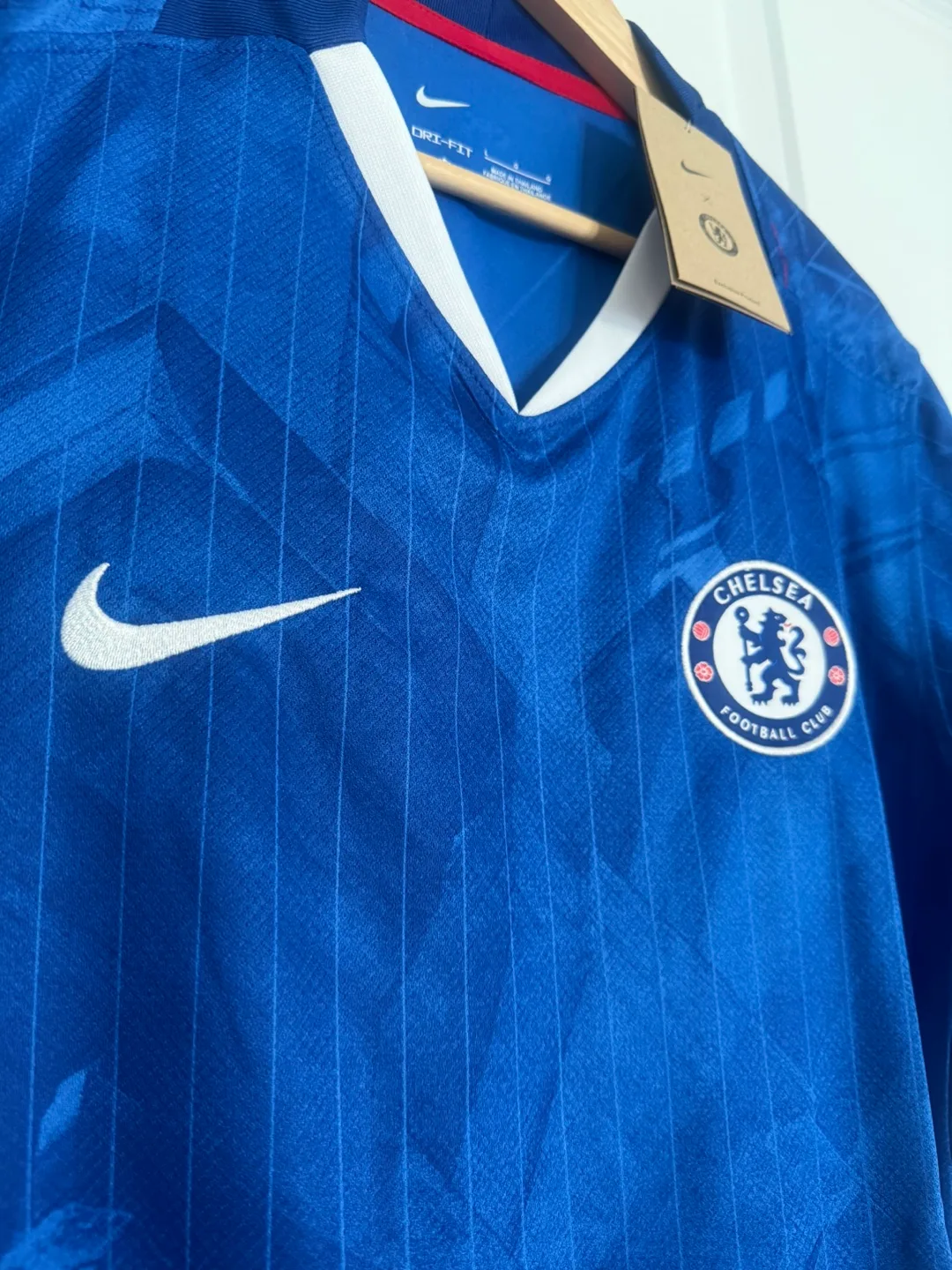 BNWT L New Season Chelsea 25/26 Jersey image indicator(3)