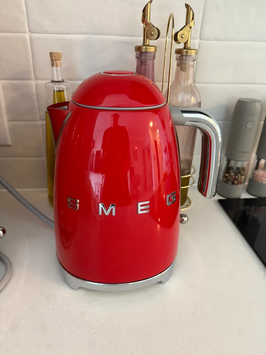 SMEG Kettle - Red thumbnail