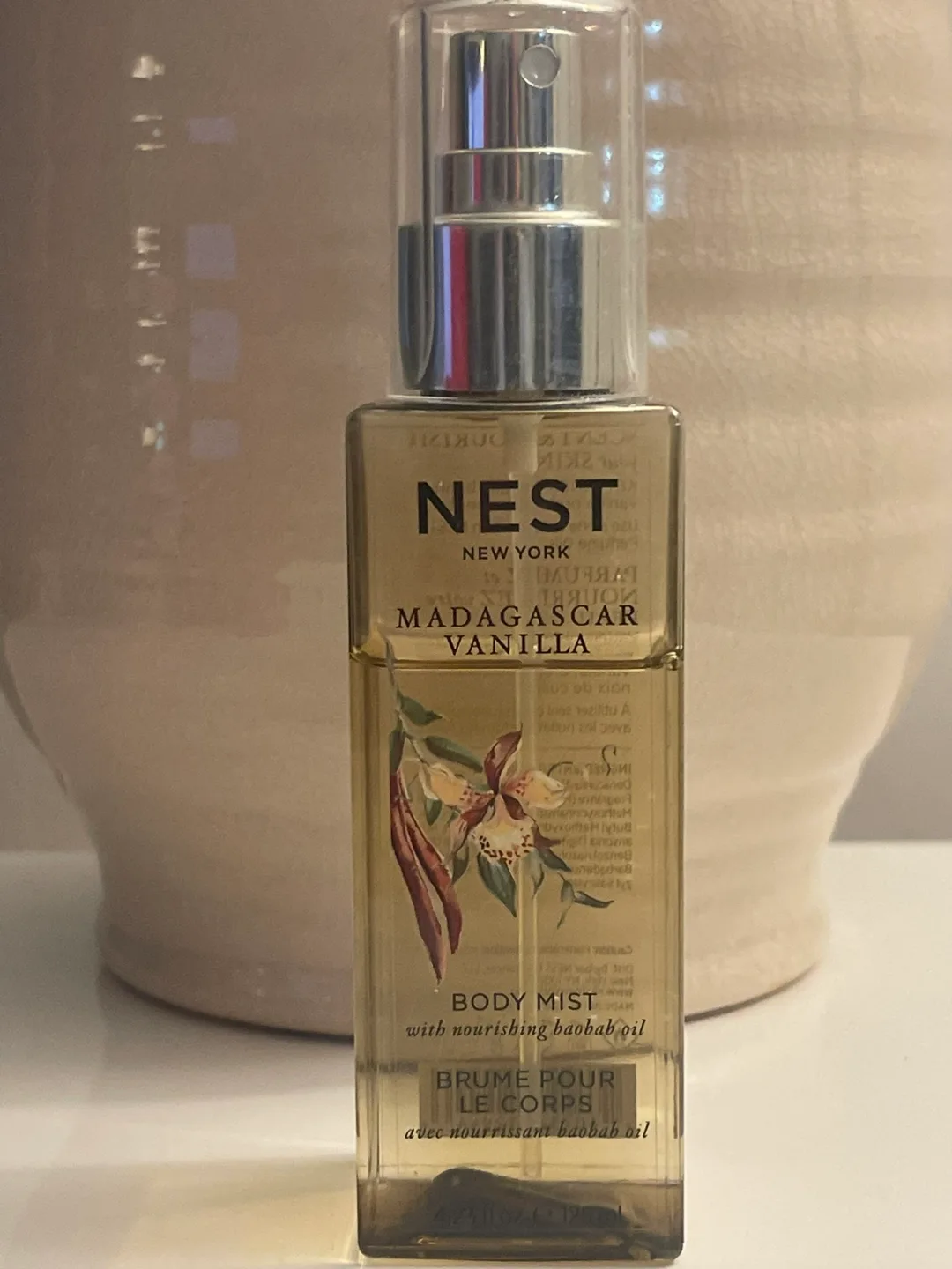 Nest Madagascar Vanilla Body Mist thumbnail