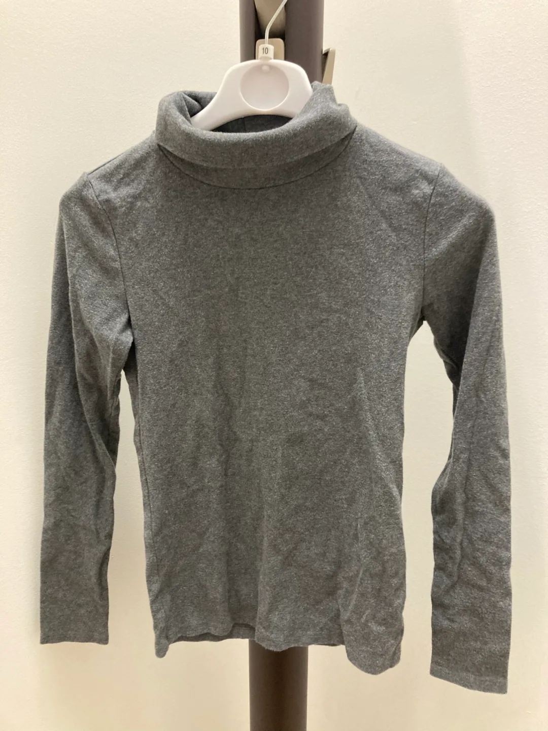 🇨🇦🍁Grey Long Sleeve Turtleneck - Size S thumbnail