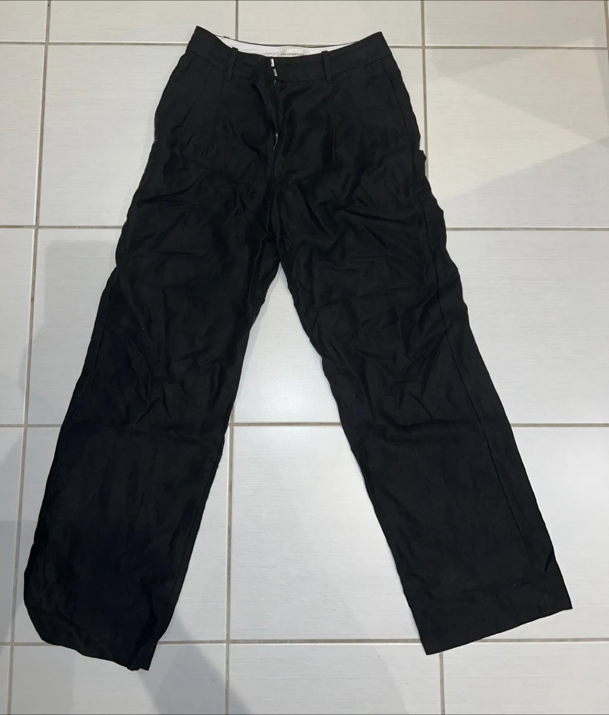 Aritzia Wilfred The Effortless Pant - Size 4 thumbnail