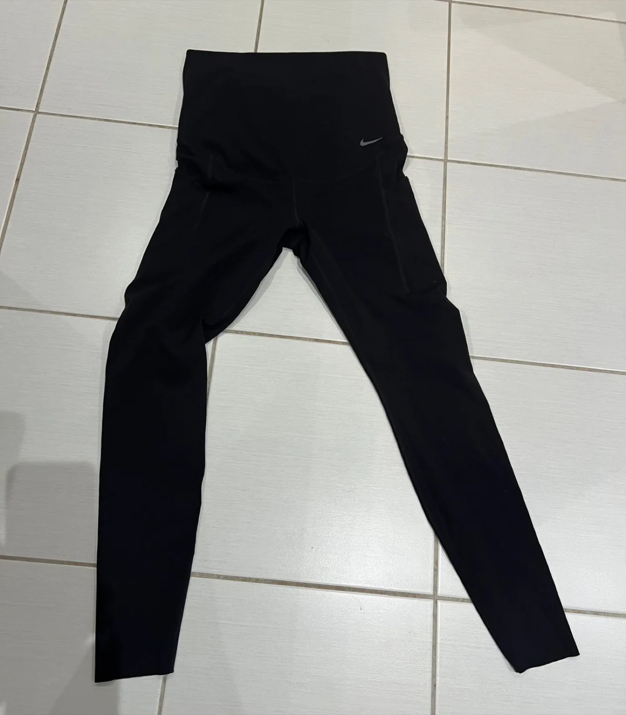 Nike Dri-FIT Black Leggings - Size S thumbnail