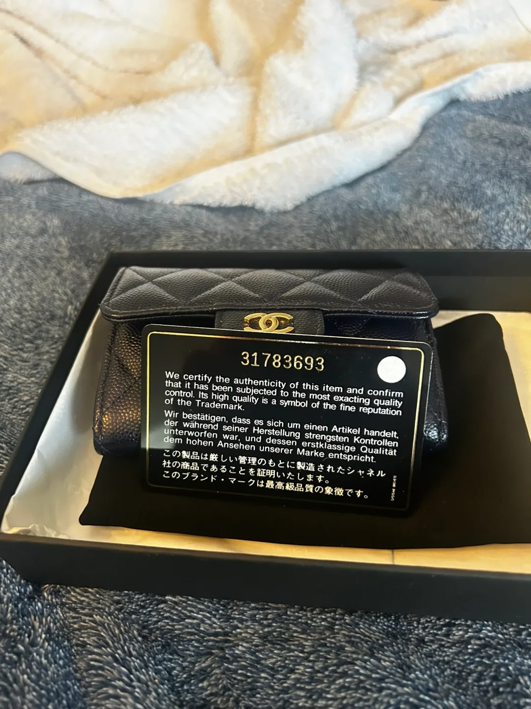 Chanel Caviar Leather Card Holder thumbnail