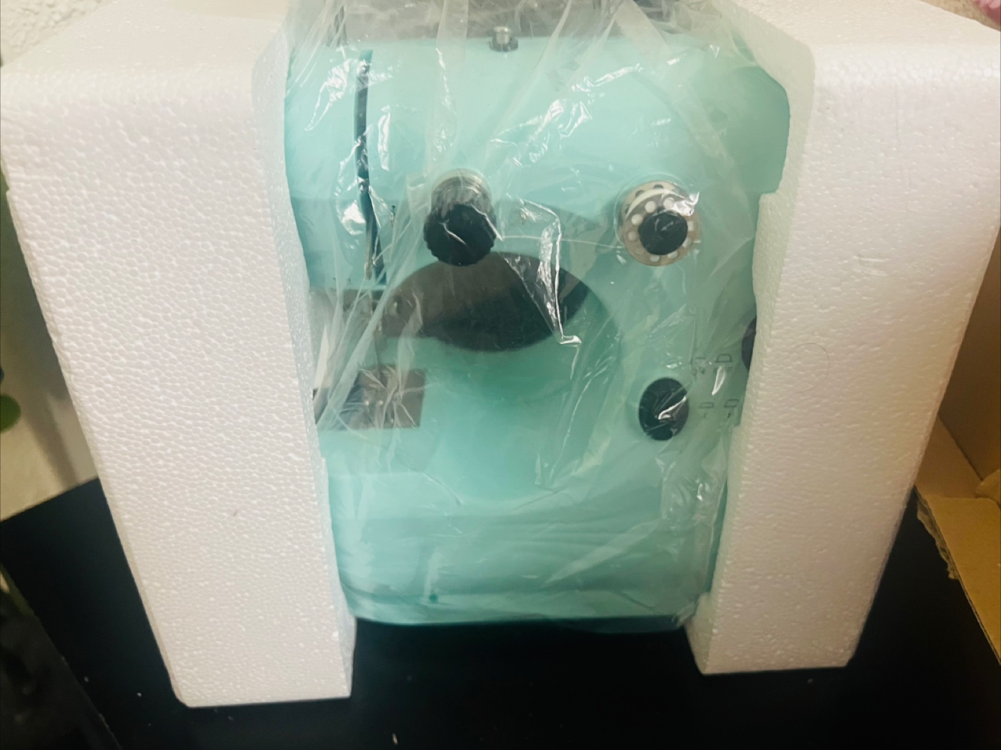 New JYSN-301 Sewing Machine