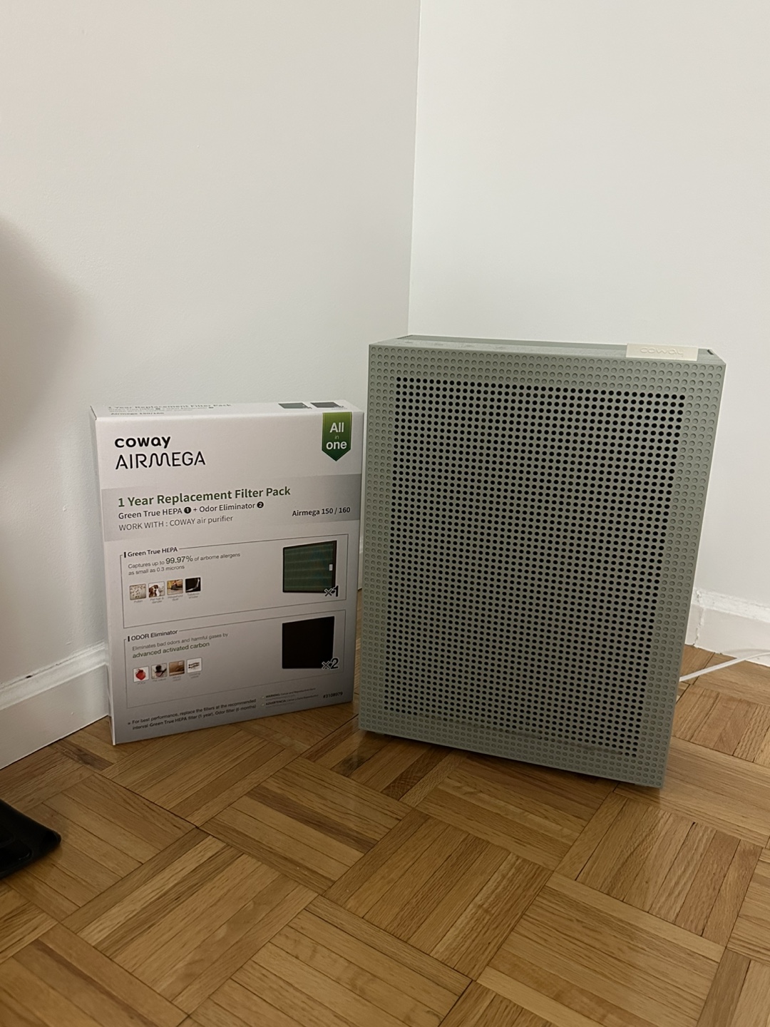Coway Airmega 150 Air Purifier with Filter Set