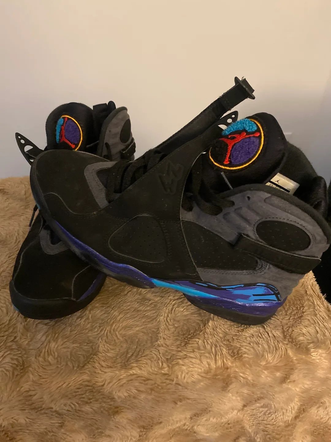 Air Jordan 8 Retro Basketball Shoes thumbnail
