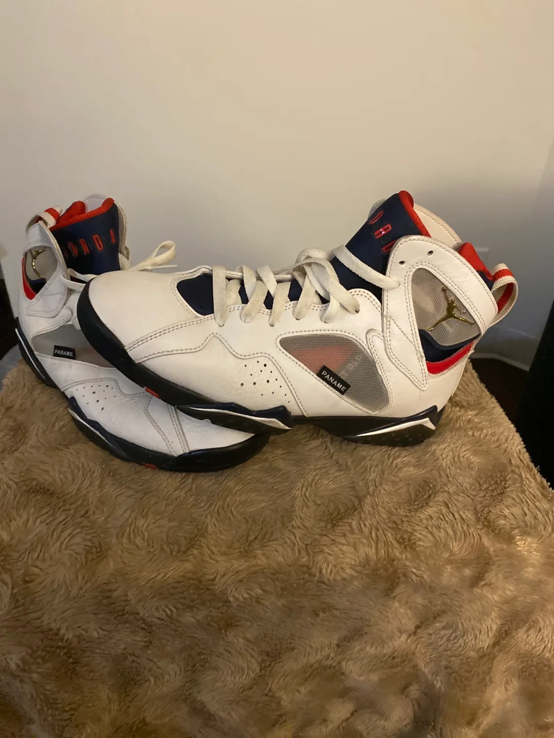 Jordan 7 Retro PSG Paname thumbnail