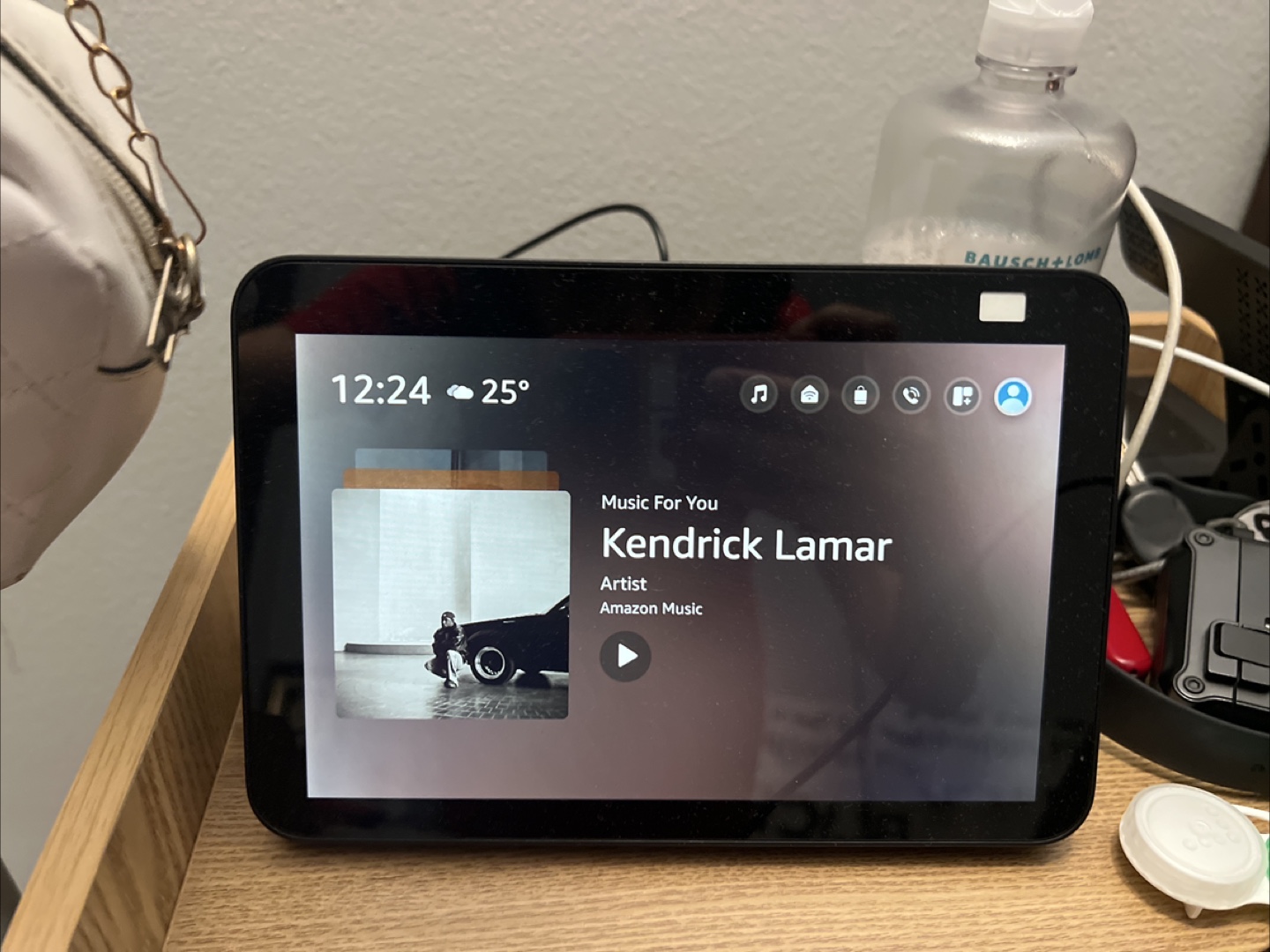Amazon Echo Show 8 - Black - photo 2