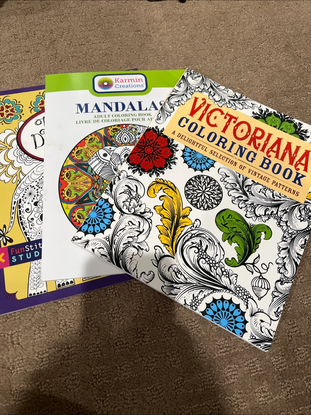 Adult Coloring Books: Mandala & Victoriana thumbnail