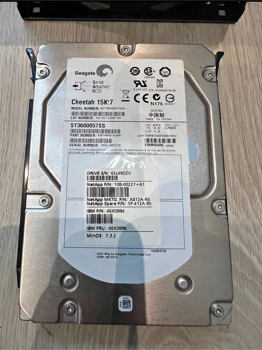 SAS 600GB Enterprise HD (x15) + Drive Cage thumbnail
