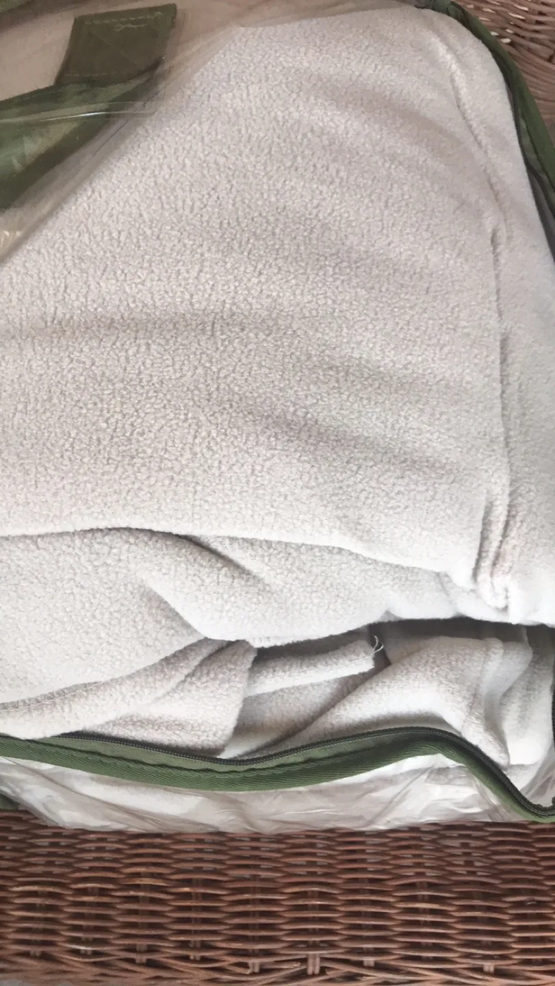 Eddie Bauer Queen Fleece Sheet Set - New image indicator(3)