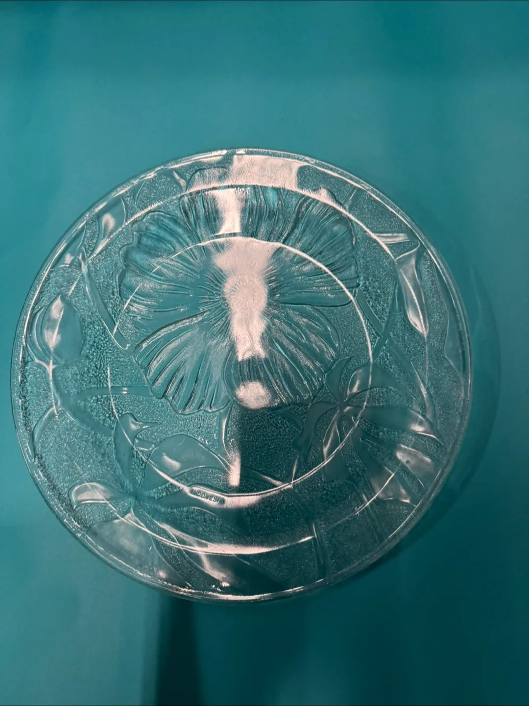 🇨🇦🍁Decorative Glass Plate with Gold Flower Design thumbnail
