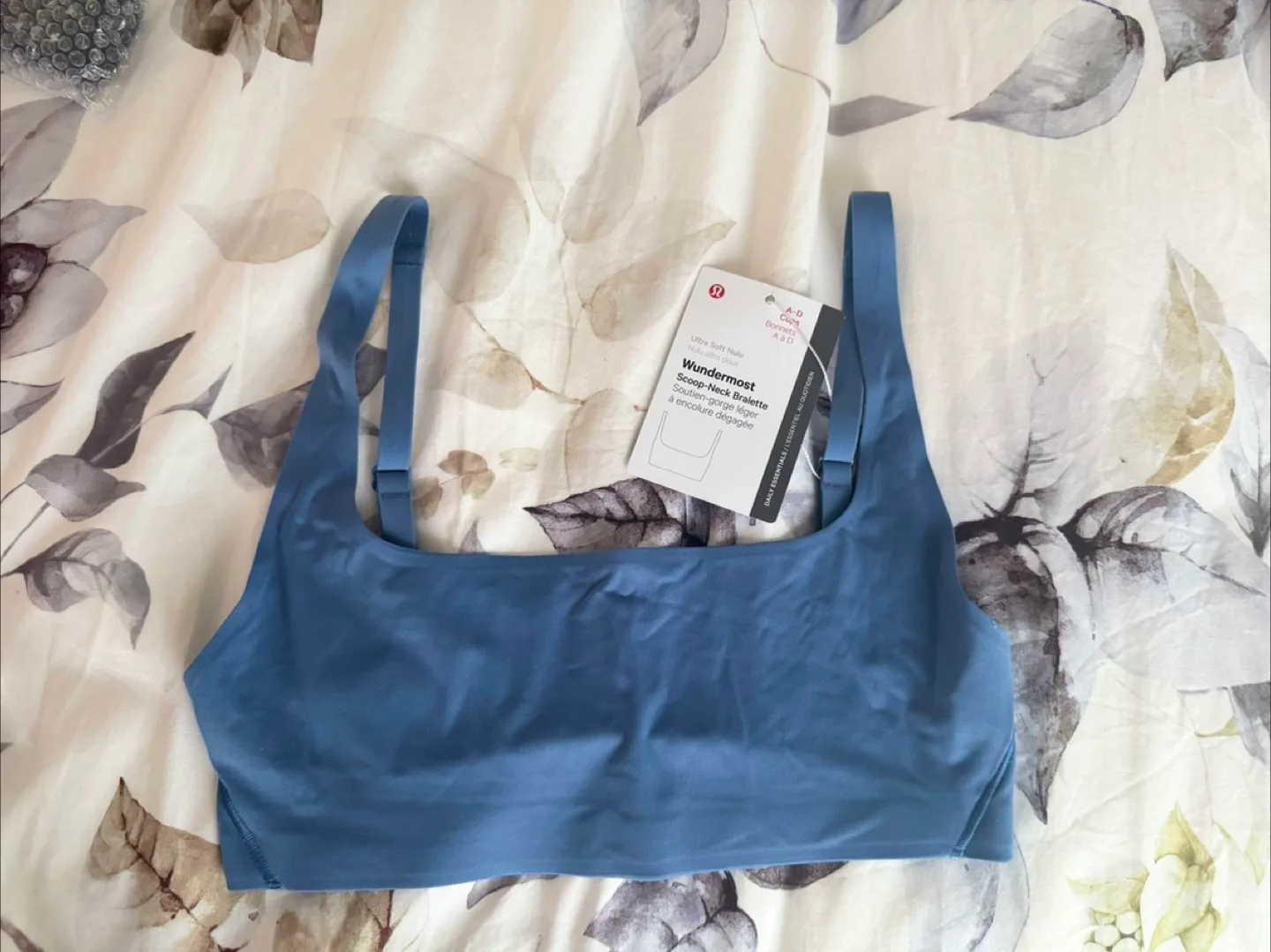 BRAND NEW Lululemon Wundermost Bralette thumbnail