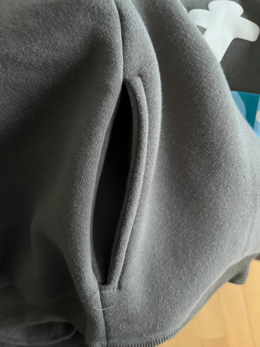 Lost in Space Hoodie XXL image indicator(4)