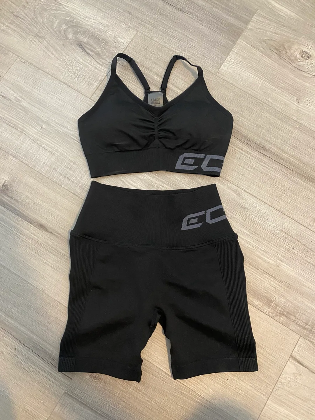 Echt Apparel Black Workout Set thumbnail