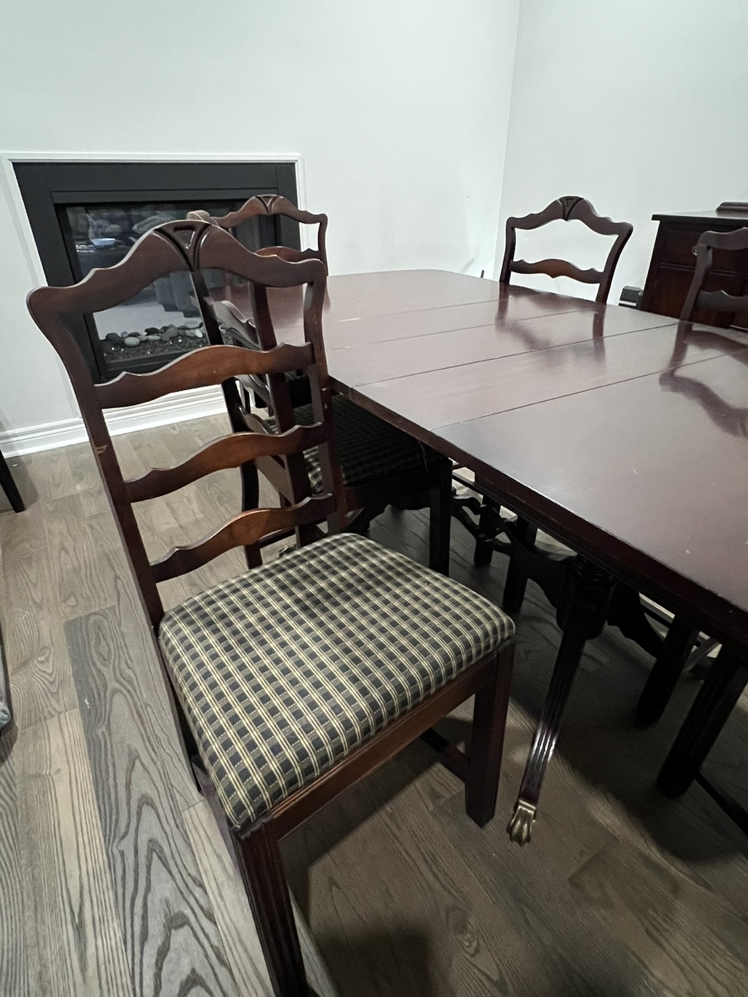 Dining Table with 6 Chairs - Wood - photo 4