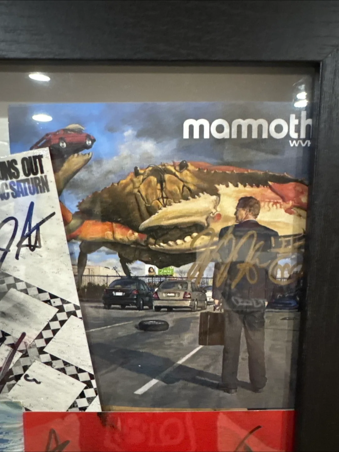 Mammoth WVH Debut SIGNED CD image indicator(5)