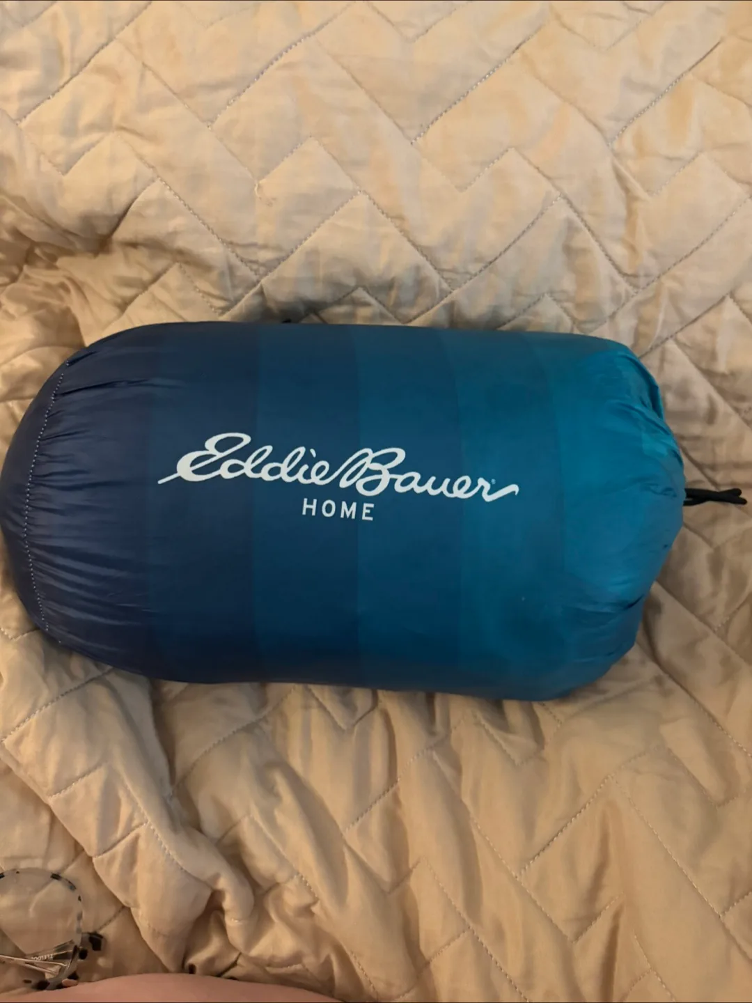 Eddie Bauer Home Down Throw Blanket - New image indicator(3)